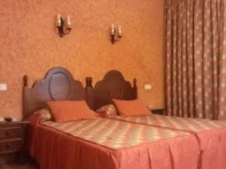 Hotel Riavela アヤモンテ
